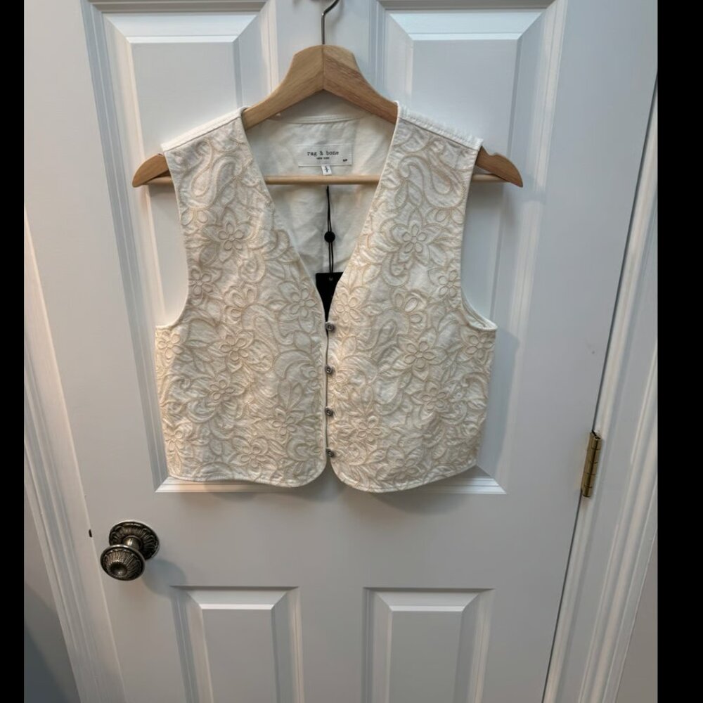 Rag & Bone White Textured Vest with Floral patterns Size S